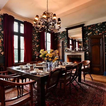 La Pas Parisienne Bed & Breakfast