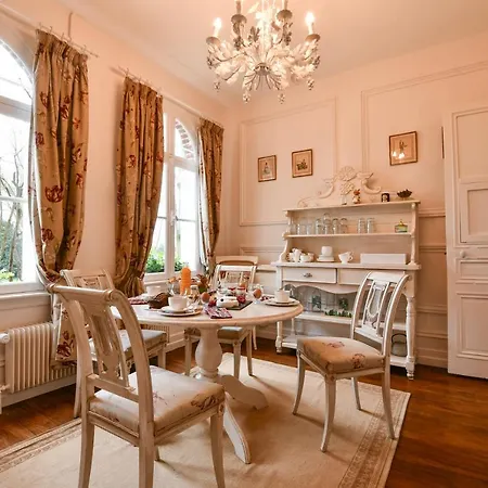 Bed & Breakfast La Pas Parisienne *